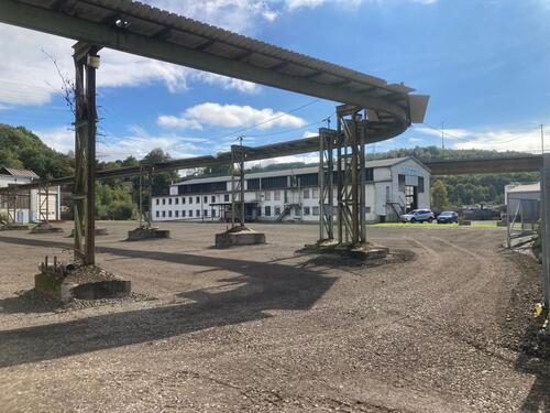 Foto - Großes Gewerbegrundstück in Kreuztal Buschhütten