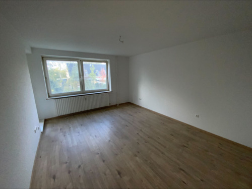 Foto - Gemütliche 2-Zimmer-Etagenwohnung in Emden – 54 m² auf der 1. Etage rechts