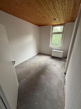 Foto - Große 4-Zimmer Wohnung mit 2 Schlafzimmer in Oberhausen-Alstaden