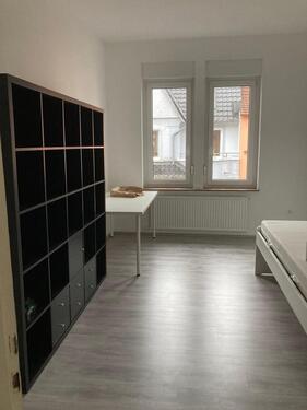 Foto - 3 ZKB Altbauwohnung nähe Schüco Arena