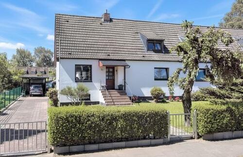 Foto - Doppelhaushälfte in Schiffbek mit Erbpachtgundstück - von Privat