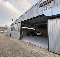 Schöne geräumige Lagerhalle in Moers wird neu vermietet..