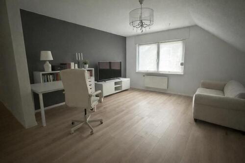Foto - Großzügige 2-Zimmerwohnung in Einfamilienhaus - TOP LAGE -