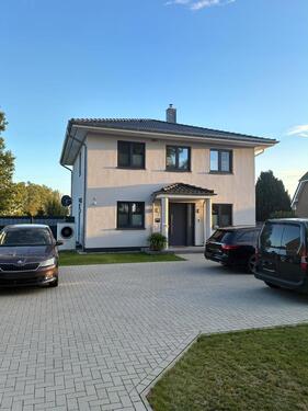 Foto - Einfamilienhaus auf dem Land. - 450.000,00&nbsp;EUR Kaufpreis, ca.&nbsp; 140,00&nbsp;m&sup2;