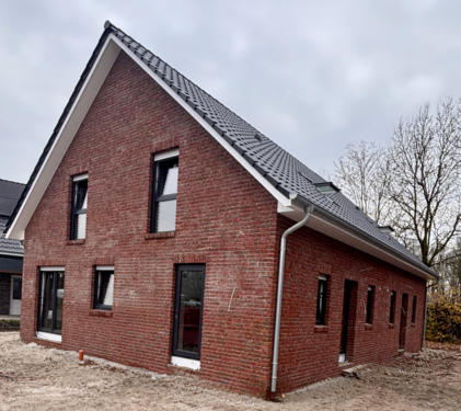 Foto - 4 Zimmer Doppelhaushälfte zur Miete in Friesoythe