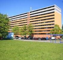 Große möbellierte 3 Zimmer Wohnung zuvermieten in Emden