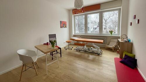 Foto - Praxisraum zur Untermiete - 250,00 EUR Kaltmiete,