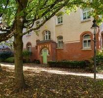 Gemütliche 2,5-Zimmer-Altbauwohnung in Kiel zu vermieten