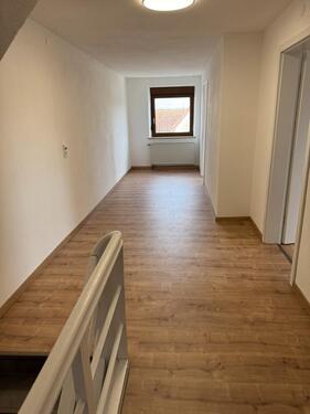 Foto - 5 Zimmer Etagenwohnung zur Miete in Ellzee