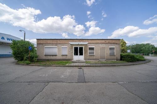 Foto - Gewerbehof in Frankfurt (Oder)! Büroflächen zu vermieten