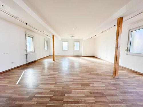 Foto - Ihr neues Zuhause: freihstehendes Einfamilienhaus mit Stellplatz