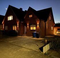 **ERSTBEZUG** - Erdgeschosswohnung - 100 m² - Komplett Saniert - Achim