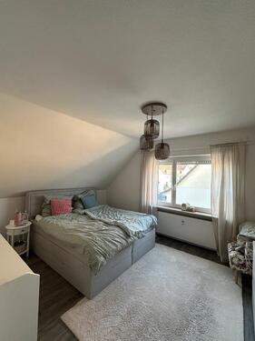 Foto - 3.5 Zimmer Dachgeschoßwohnung zur Miete in Dreieich