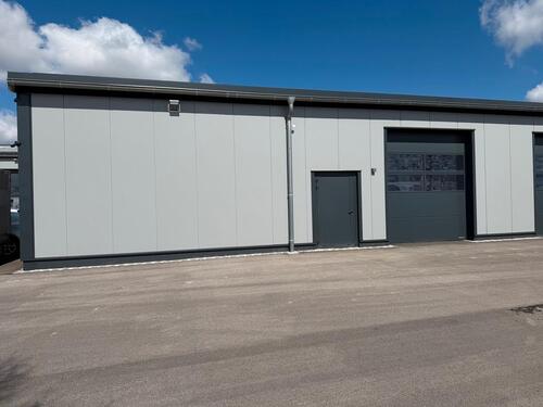 Foto - Gewerbehalle Lagerhalle mit WC + Fußbodenheizung