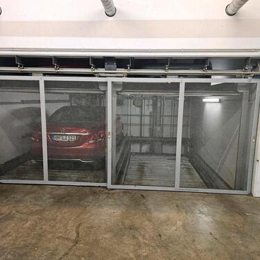 Foto - Tiefgaragen Stellplatz - 120,00 EUR Miete,