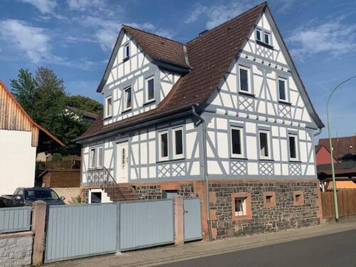 Foto - Top renoviertes Landhaus + Scheune mit Naturstein-Außenbereich.