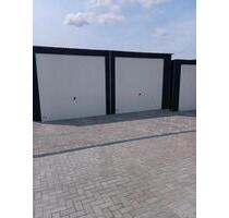 Doppelgarage in Kleinwallstadt - 250,00 EUR Miete, in Hausen (PLZ: 63840)
