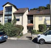 Schöne 4-Zimmer-Wohnung mit Stellplatz, gr. Keller in Retzstadt