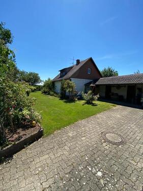 Foto - Haus Grundstück mit Altbestand - 1.250.000,00&nbsp;EUR Kaufpreis, ca.&nbsp; 90,00&nbsp;m&sup2;