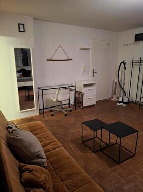 Foto - 1 Zimmer Dachgeschoßwohnung zur Miete in Halle (Saale)