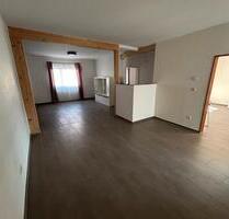 Geräumige 2 ZKB zu vermieten. Ab sofort verfügbar. - Waghäusel