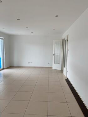 Foto - Hochwertige 3-Zimmerwohnung mit EBK + Balkon 73qm zentrale Lage