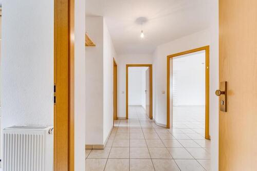 Foto - RE-Hillen: 2 Zimmer Wohnung mit Balkon 64m2, EBK. EG