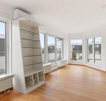 4-Zimmer-Dachgeschoss-Wohnung im Zentrum mit riesiger Terrasse - Ratingen