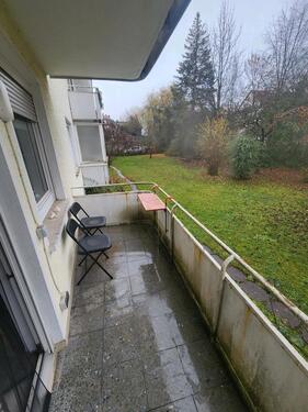 Foto - WG Zimmer mit eigenem Balkon in schöner Innenstadtlage