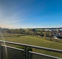 Schöne 3,5 Zimmer WHG mit 2 Balkonen in Aldingen Schöne 3,5 Zimmer WHG mit 2 Balkonen in Aldingen