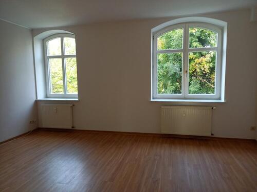 Foto - Geräumige 4-Zimmer-Wohnung in ruhigem ,gepflegtem Mehrfamilienhaus