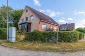 Foto - Charmante Dachgeschosswohnung mit Gartenanteil – Gemütliches Wohnen unter dem Dach