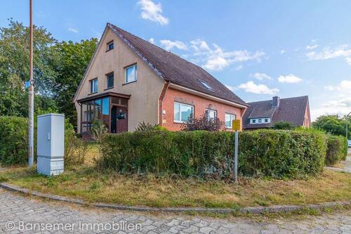 Foto - Charmante Dachgeschosswohnung mit Gartenanteil – Gemütliches Wohnen unter dem Dach