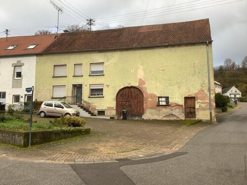 Foto - Bauernhaus in Beckingen - 20.000,00 EUR Kaufpreis,