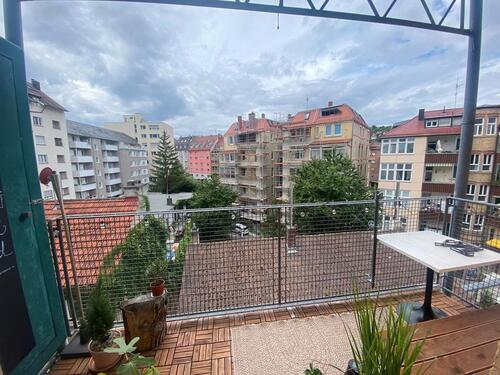 Foto - Stuttgart West: Riesiges, sonniges Zimmer in Altbau 3er WG