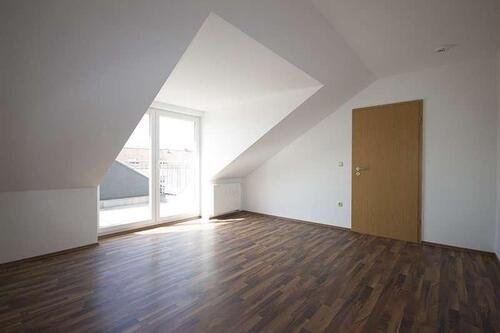 Foto - 2 Zimmer Dachgeschoßwohnung zum Kaufen in Königsbrunn