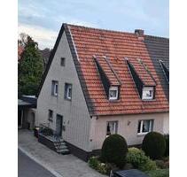 Doppelhaushälfte mit Charme und Potenzial - Krefeld Hüls
