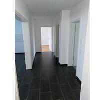WOHNUNG zu vermieten - 1.150,00&nbsp;EUR Kaltmiete, ca.&nbsp; 94,00&nbsp;m&sup2; in Laupheim (PLZ: 88471)