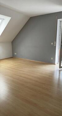 Foto - 2 Zimmer Dachgeschoßwohnung zum Kaufen in Asbach-Bäumenheim