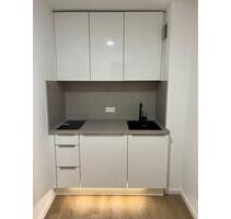 Moderne 1 Zimmer Wohnung in Pfullingen mit Balkon und Stellplatz