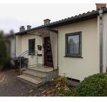 Reihenmittelhaus mit Garten , 90m2 - Petersberg
