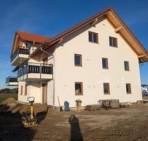 Großräumige Wohnung WG - 1.370,00 EUR Kaltmiete, ca.  137,00 m² in Kirchweidach (PLZ: 84558)