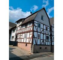 Haus zu verkaufen - 80.000,00&nbsp;EUR Kaufpreis, ca.&nbsp; 140,00&nbsp;m&sup2; in Waldkappel (PLZ: 37284)
