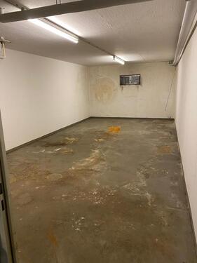 Foto - Abstellraum zu vermieten, mindestens sechs Monate oder länger