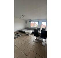 Voll-ausgestattete 2-Zi-Wohnung mit Stellplatz in Schwieberdingen