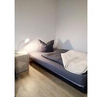 Bad Essen-OT (Nähe NRW), Single-Apartment, teilmöbliert,