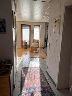 Foto - DG-Wohnung in Mutlangen - 750,00 EUR Kaltmiete,