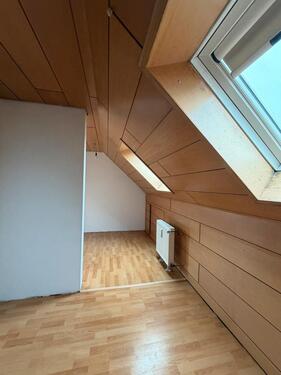 Foto - 3 Zimmer Dachgeschoßwohnung zur Miete in Wendlingen am Neckar