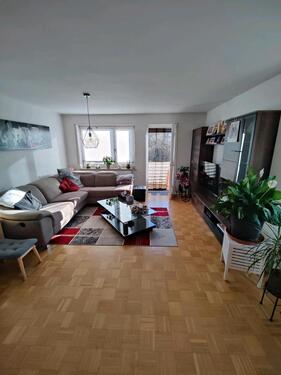 Foto - 3-Zimmer-Wohnung mit Balkon im 1.Stock