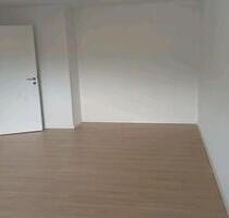vermiete 3 Zimmer Wohnung zentrale Lage in Lorch, 90qm, KM 850€